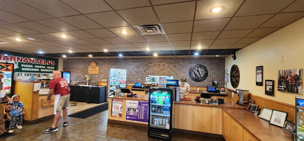 Marnanteli's Pizza & Grille-3